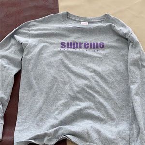 Supreme long sleeve// sold out online